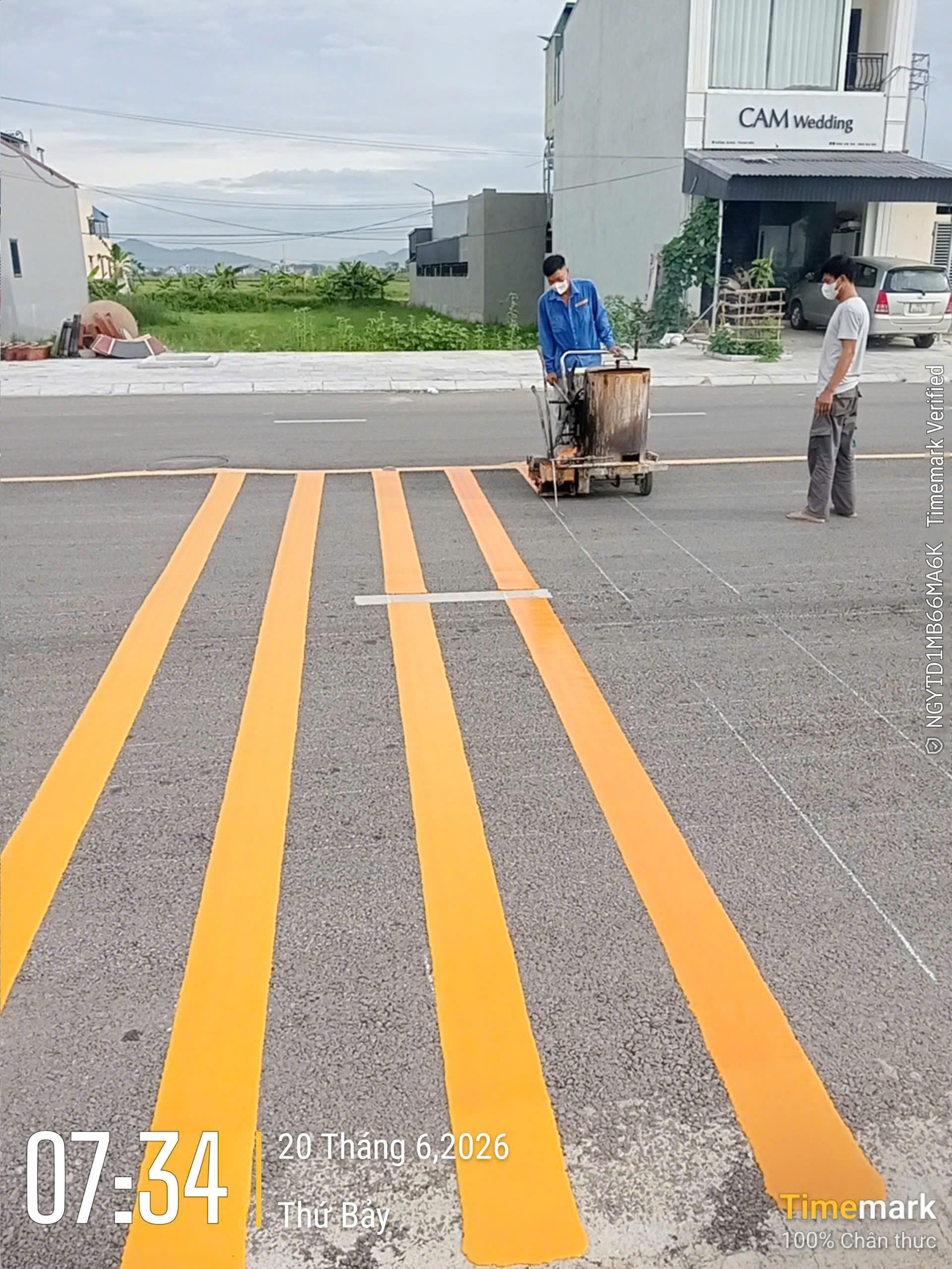 Sơn vạch kẻ đường